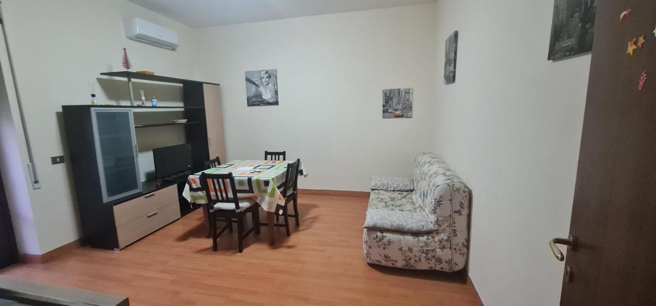 Apartment 800mt Dalla Metro Rom